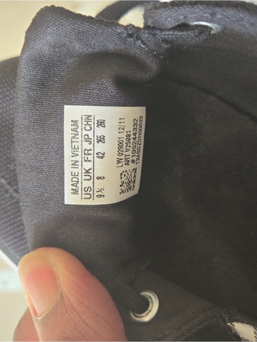 Adidas Women’s Black Sneaker/Loafer Flats - Picture 4 of 5